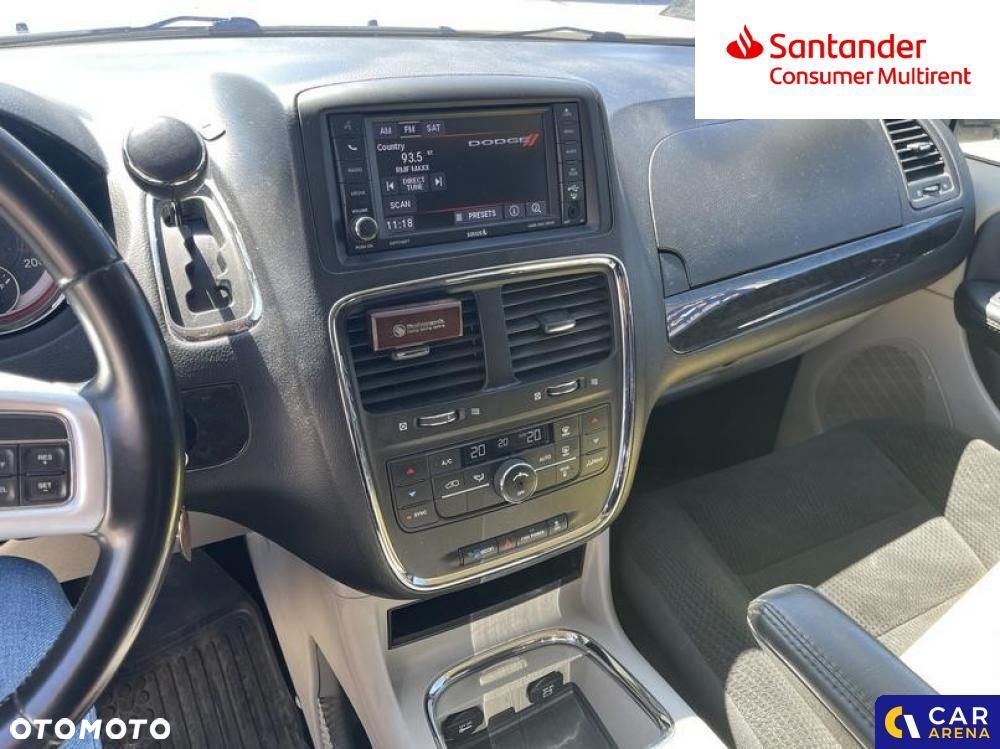 Dodge Grand Caravan - 8