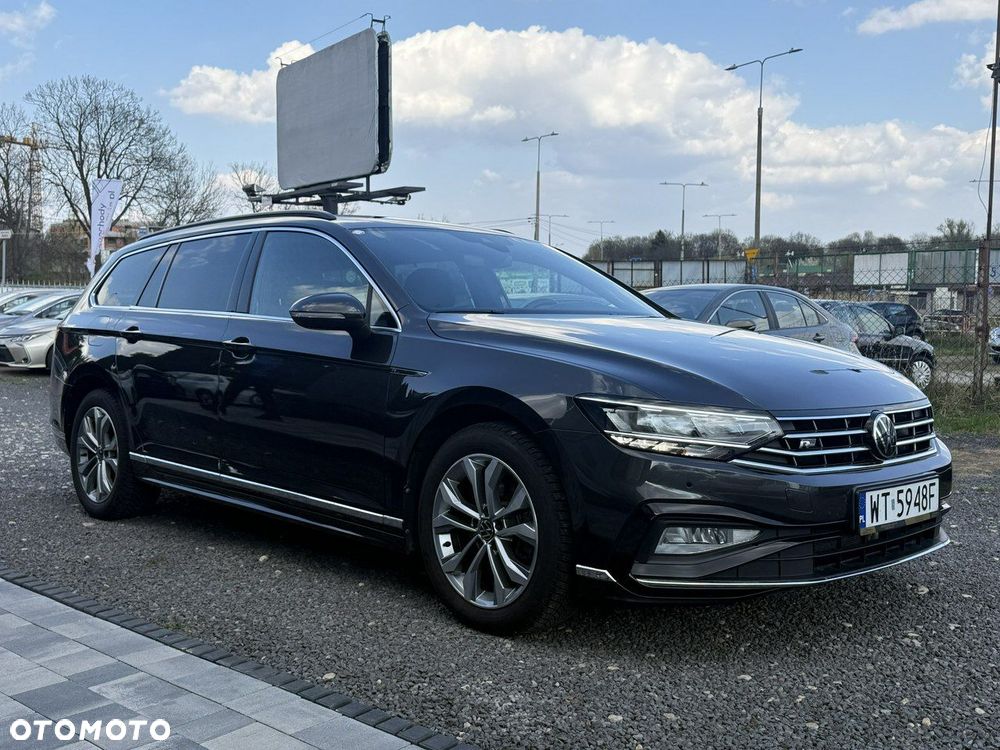Volkswagen Passat - 2