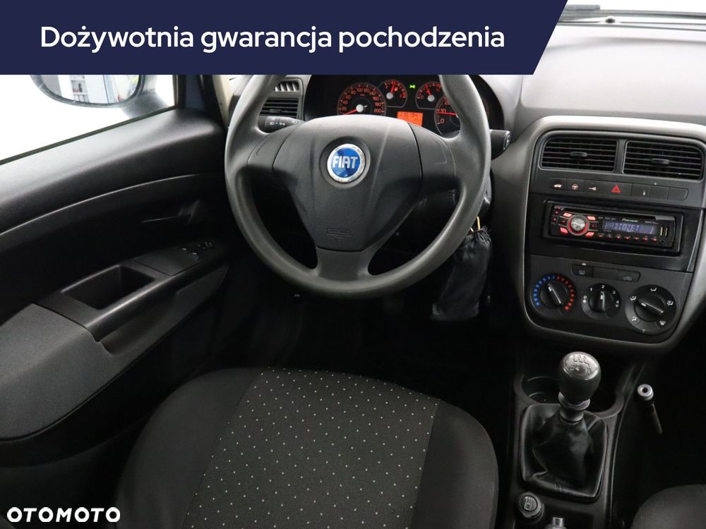 Fiat Punto 2012 - 9