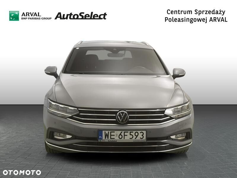 Volkswagen Passat - 10