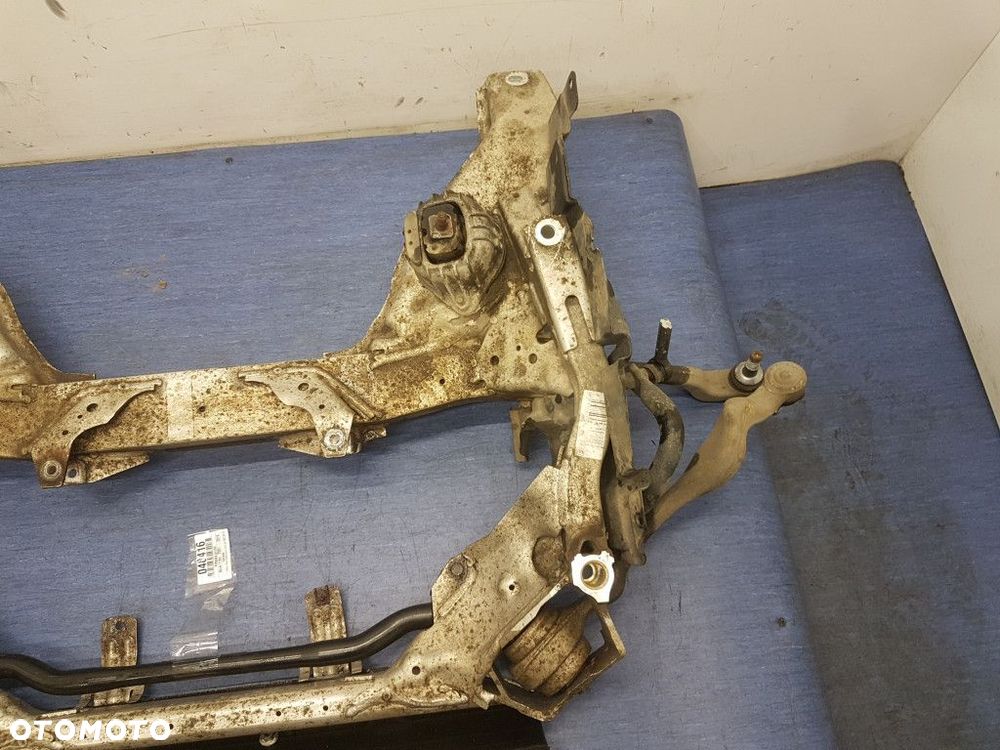 BMW 1 E87 118D LIFT  KOŁYSKA PRZÓD - 4