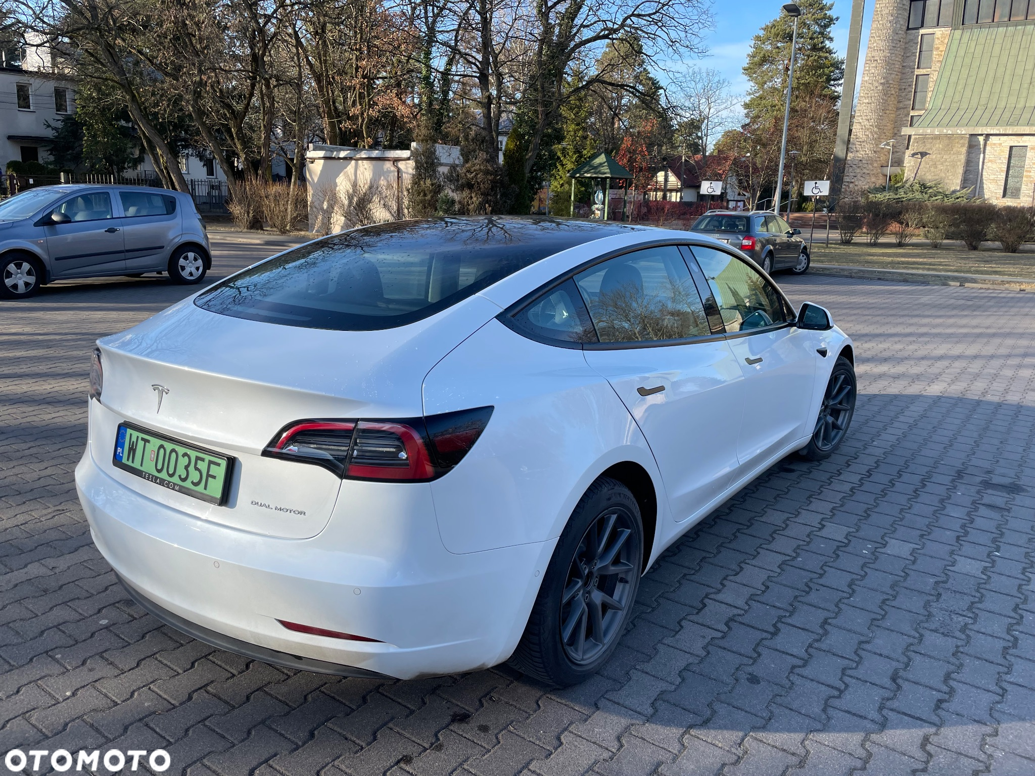 Tesla Model 3 Long Range AWD - 8