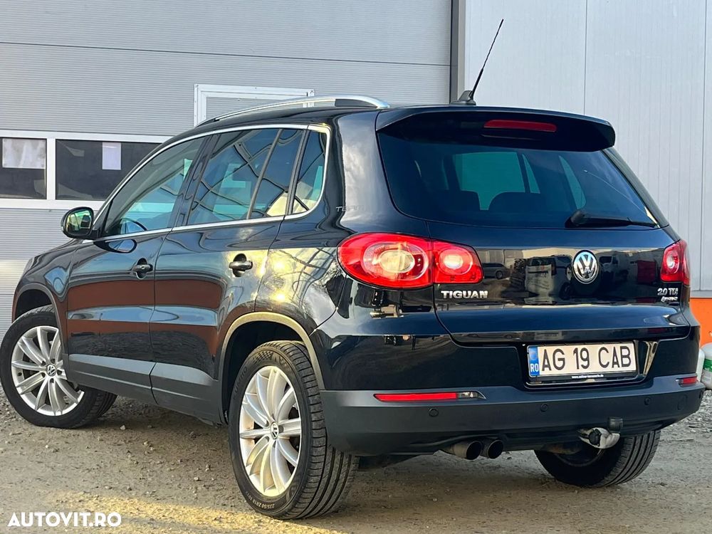 Volkswagen Tiguan 2.0 TDI 4Motion DSG BMT Sport & Style - 25