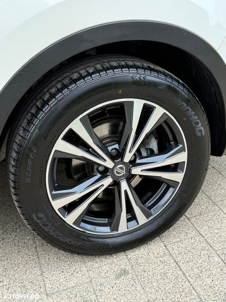 Nissan Qashqai 1.5 DCI Start/Stop N-Connecta - 23