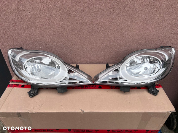 Lampa przednia PEUGEOT 107 LIFT KOMPLET EUROPA