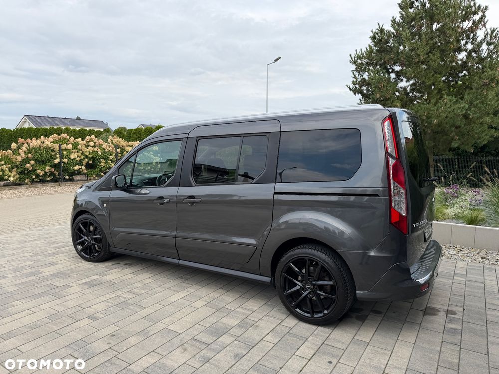 Ford Tourneo Connect Grand - 14