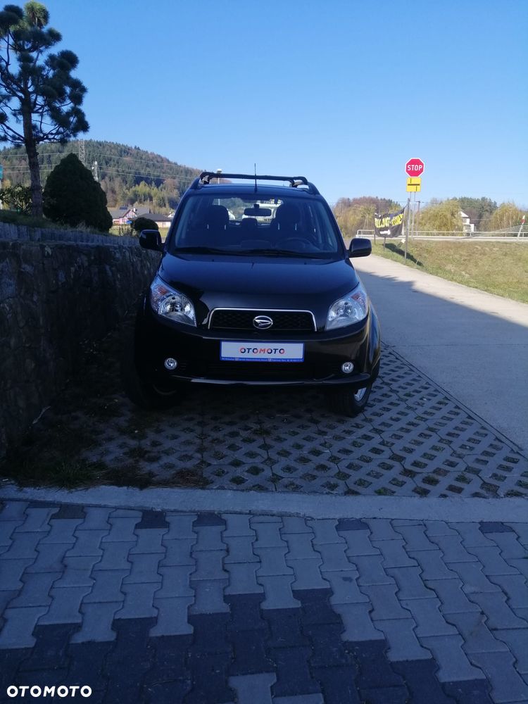 Daihatsu Terios - 1