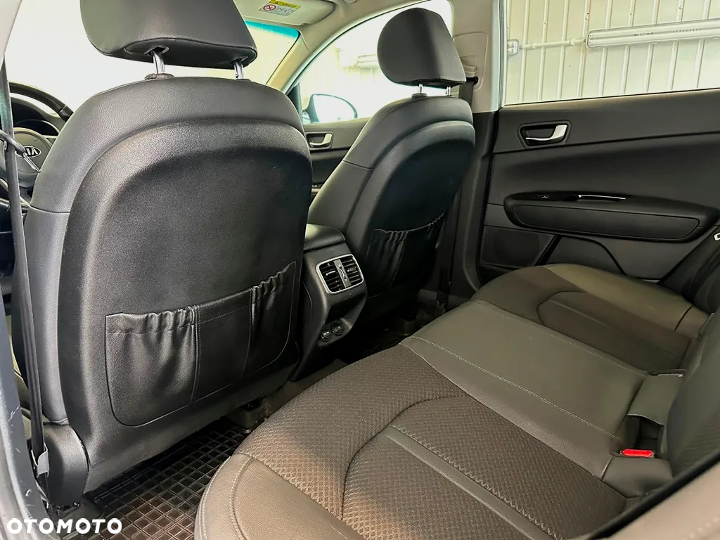 Kia Optima 1.6 T-GDI L DCT - 30