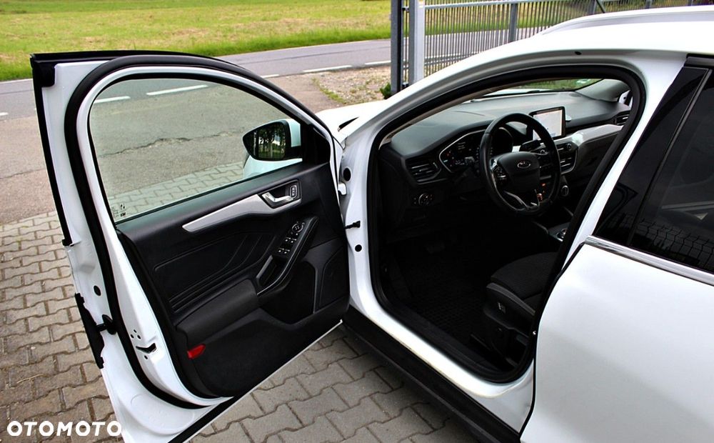 Ford Focus - 10