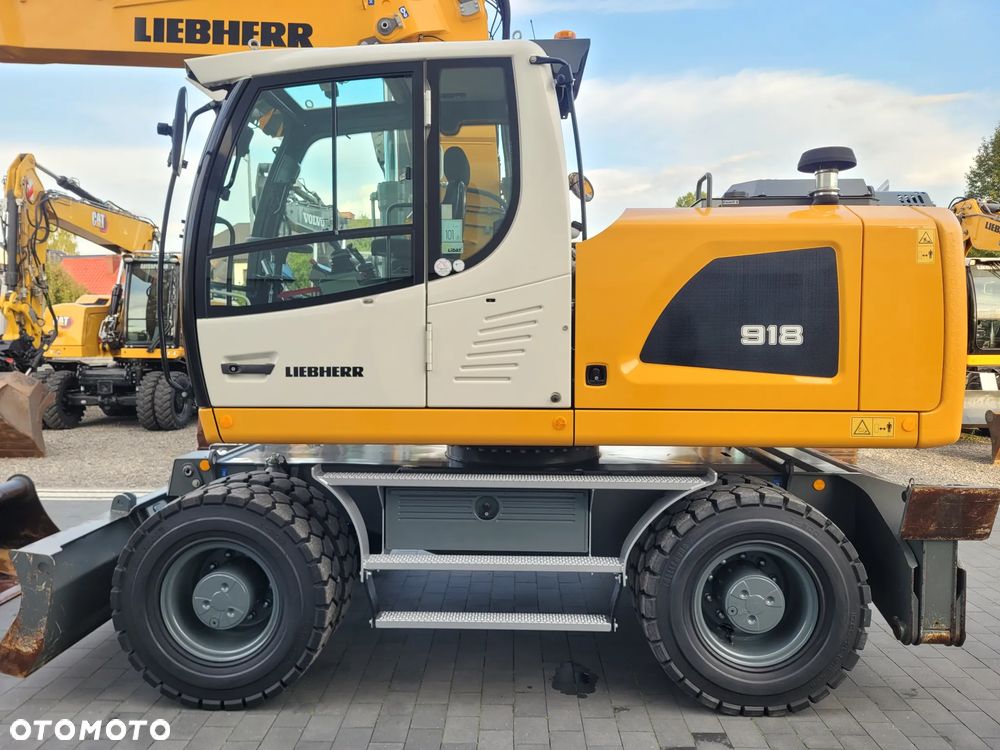 Liebherr A918 /  jak NOWA / 2018rok / 6500h / - 9