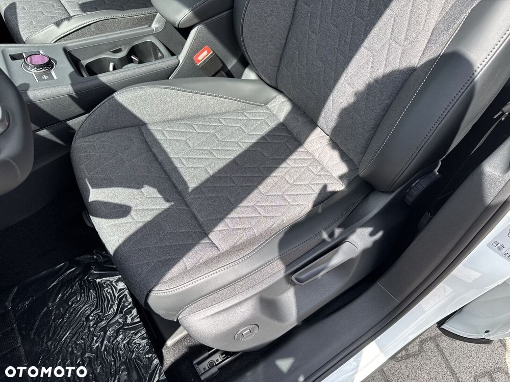 Volkswagen Tiguan - 13
