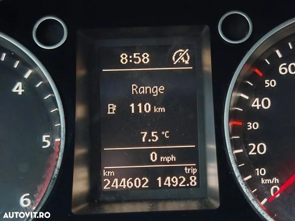 Volkswagen Passat 1.6TDI BlueMotion Tehnology DSG Comfortline - 24