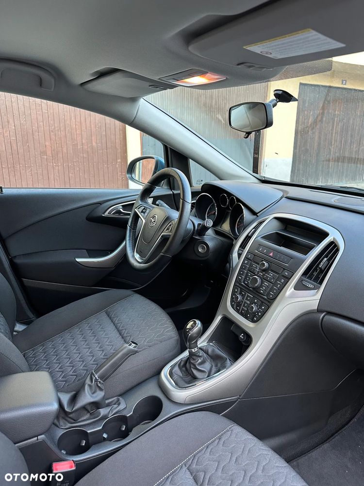Opel Astra 1.4 T Active - 12