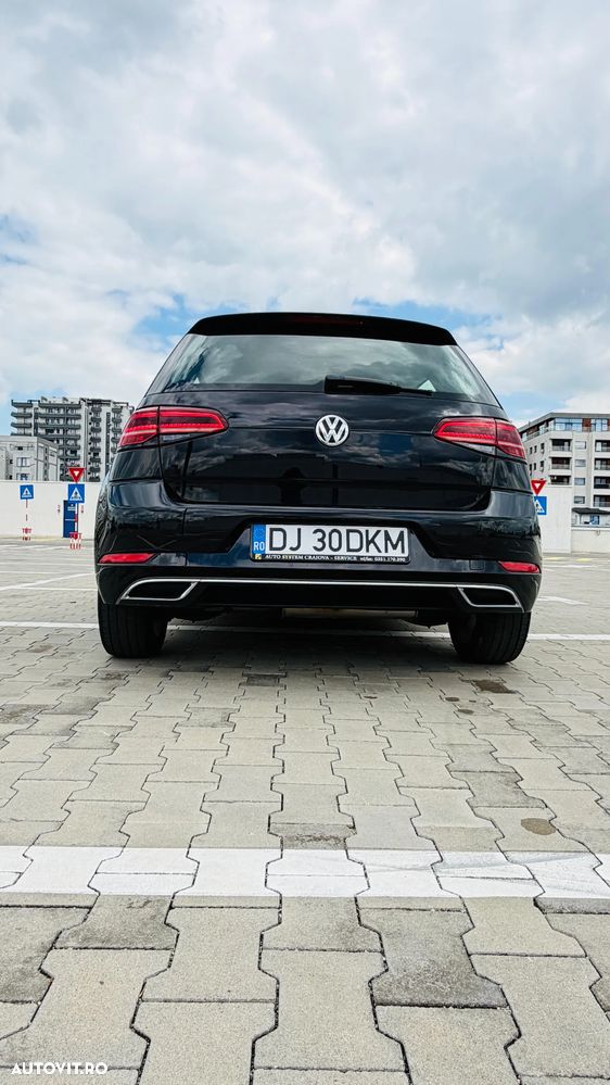 Volkswagen Golf 1.6 TDI DSG Highline - 8