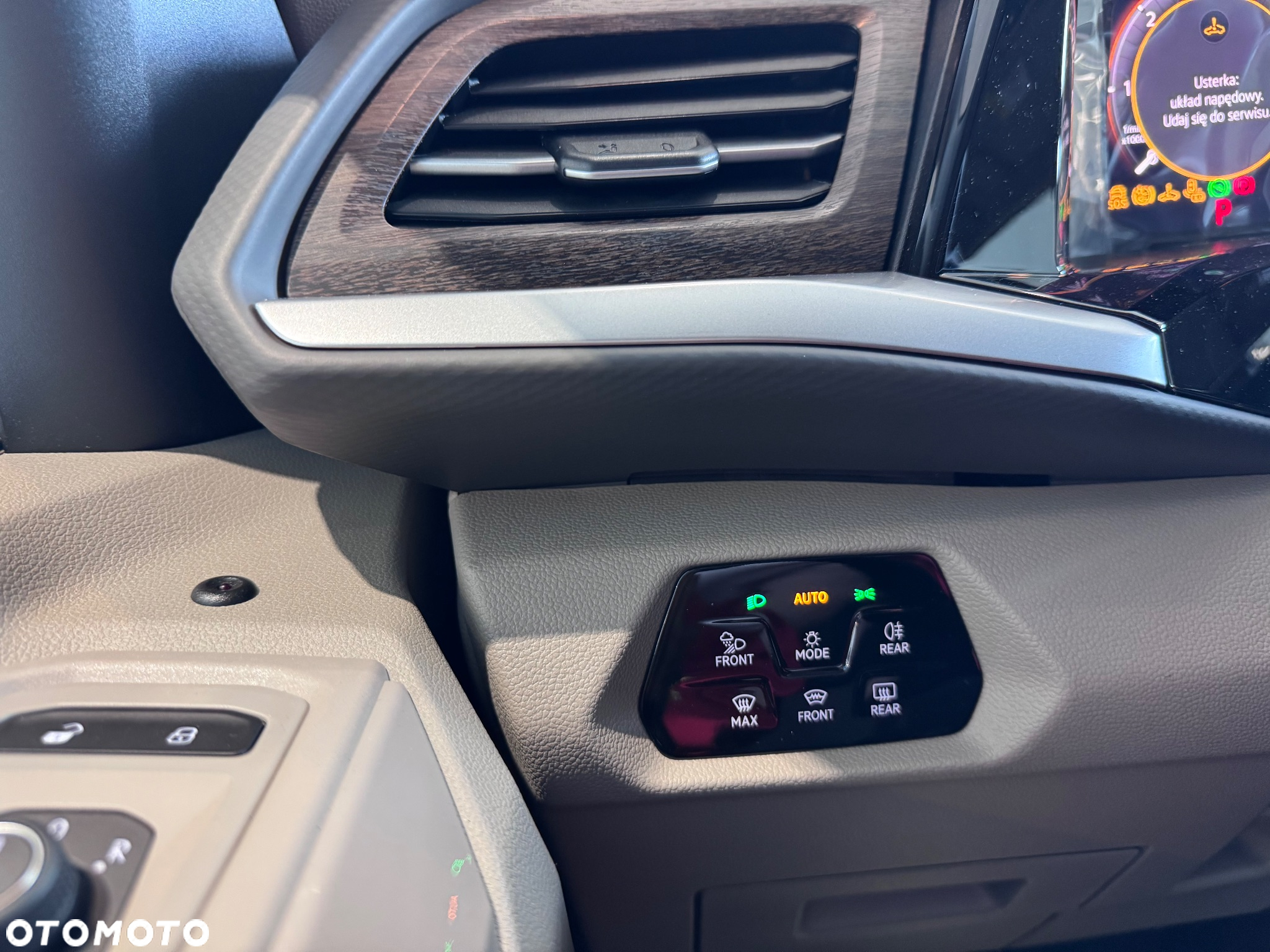 Volkswagen Multivan 2.0 TSI L2 Style DSG - 15