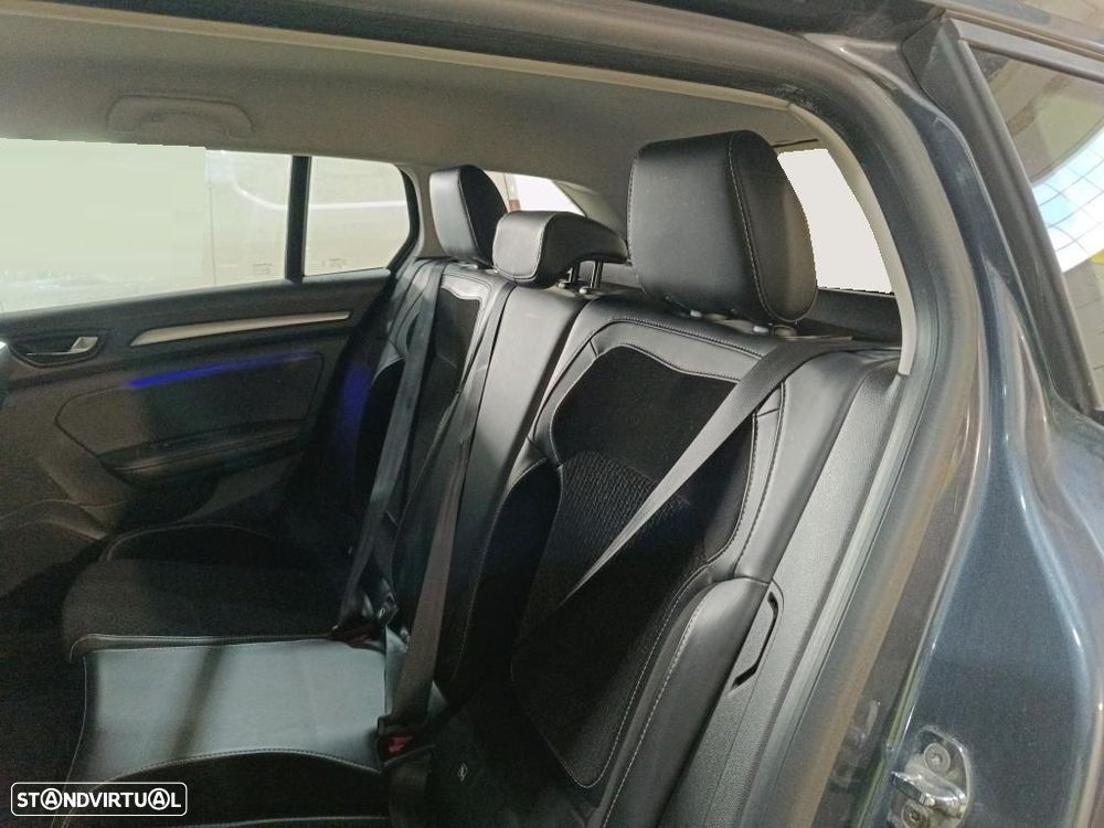 Renault Mégane Sport Tourer 1.5 dCi Intens - 6