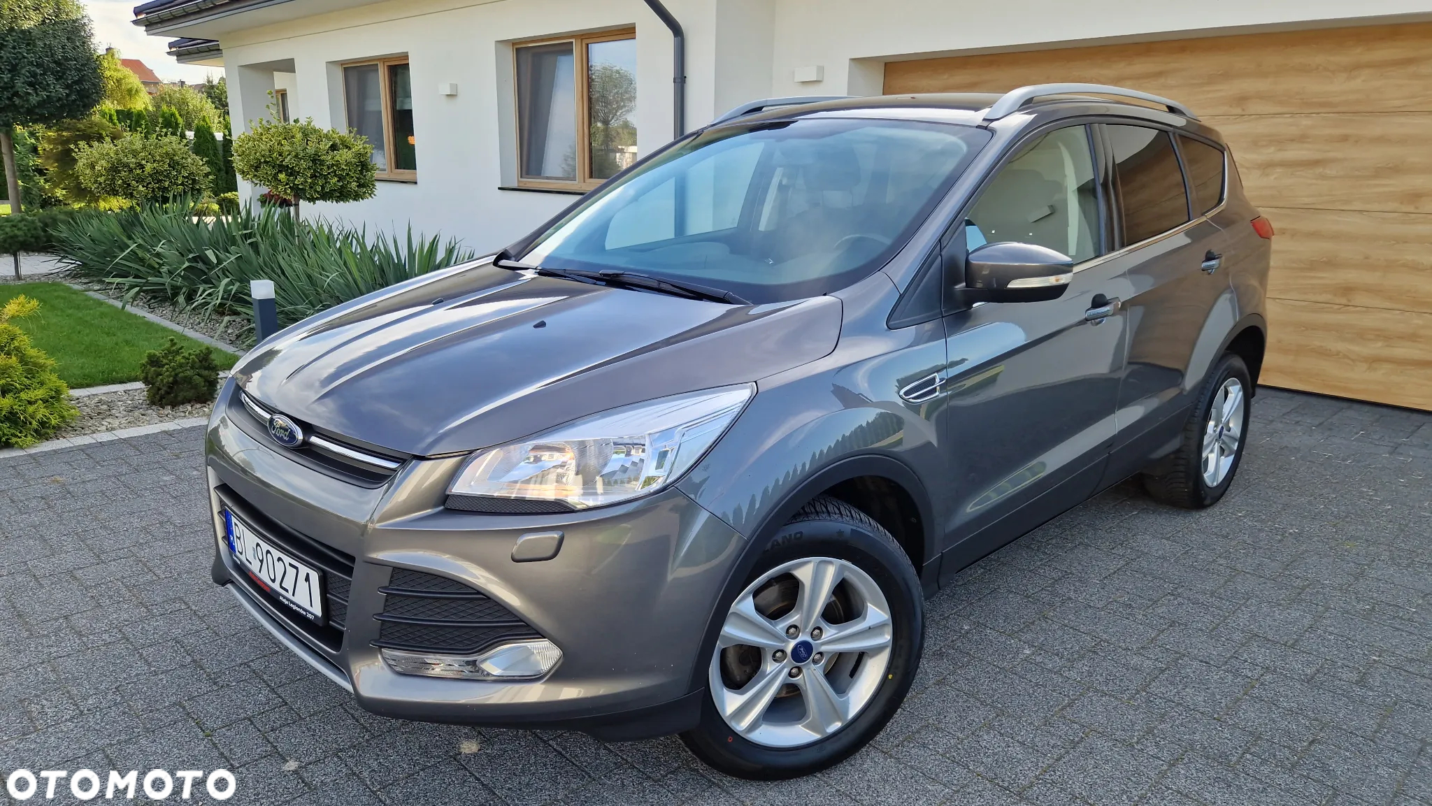 Ford Kuga 1.6 EcoBoost FWD Titanium ASS - 2