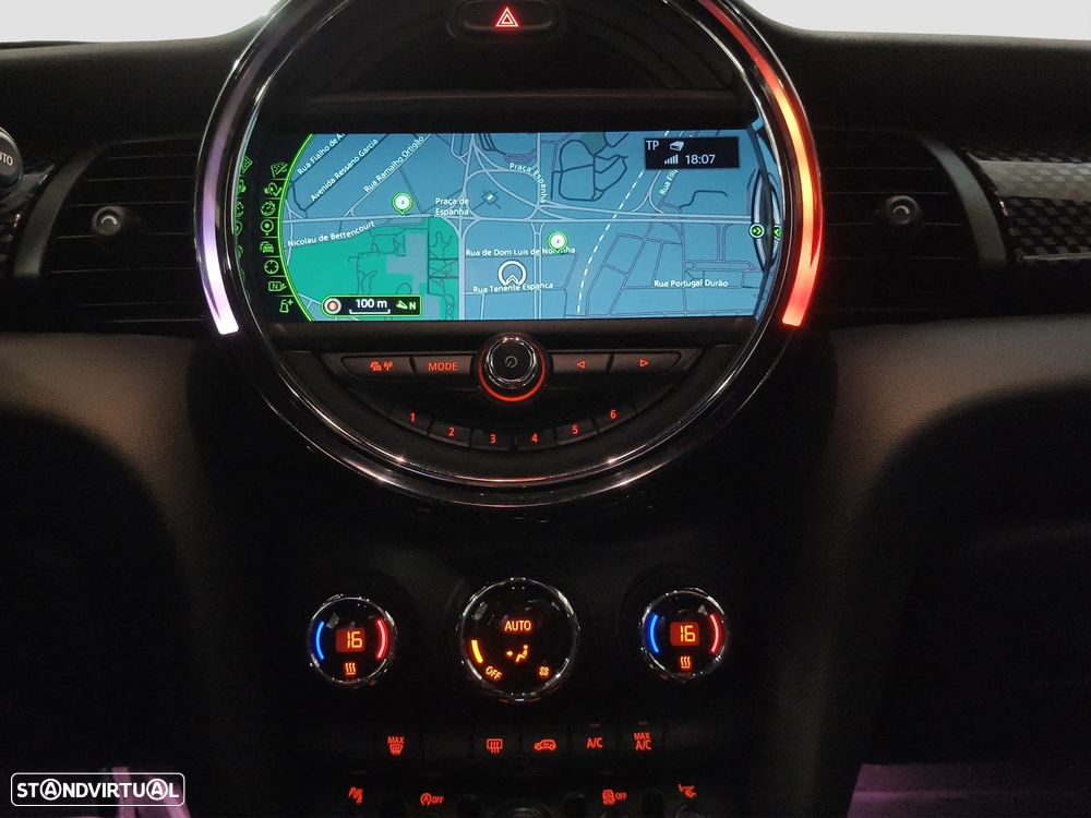 MINI 5 Portas Cooper S Auto - 22