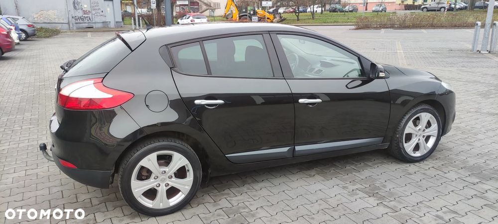 Renault Megane 1.6 16V 110 Dynamique - 10