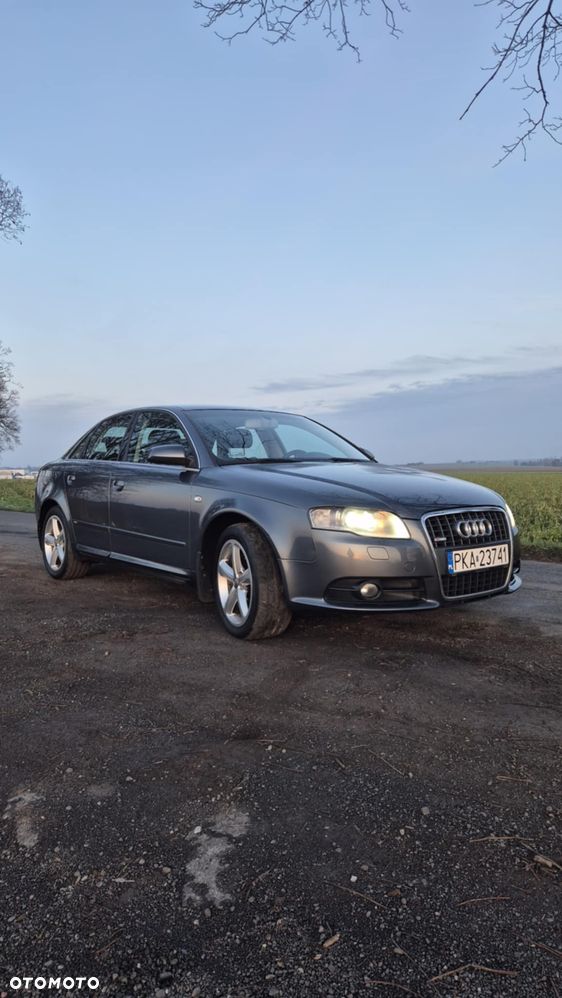 Audi A4 Limousine 2.0 TDI Quattro - 1