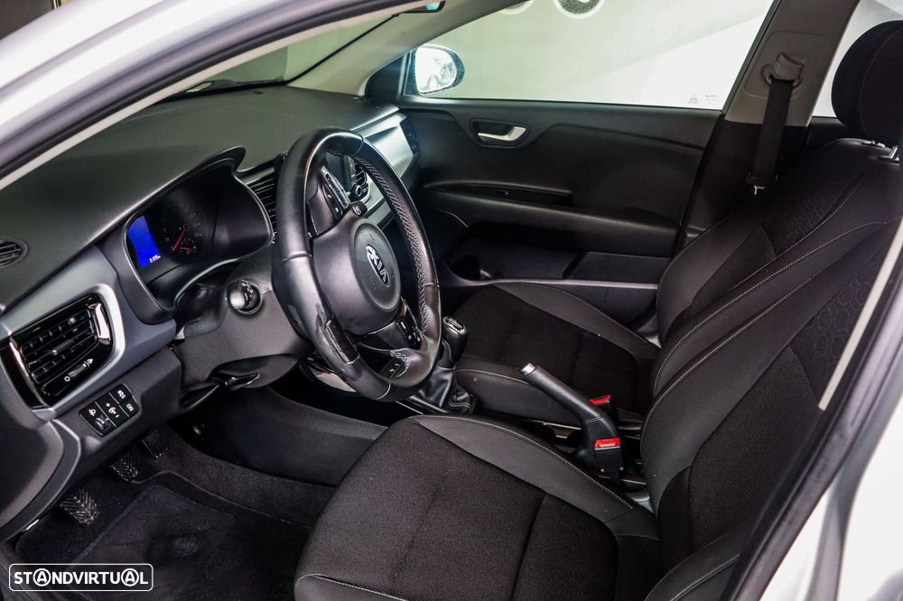 Kia Rio 1.0 T-GDi EX - 10