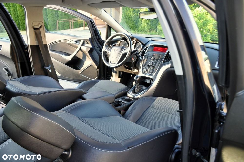 Opel Astra - 23