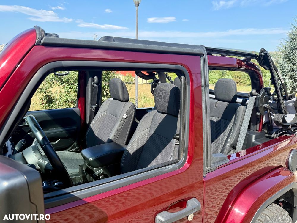 Jeep Wrangler - 7