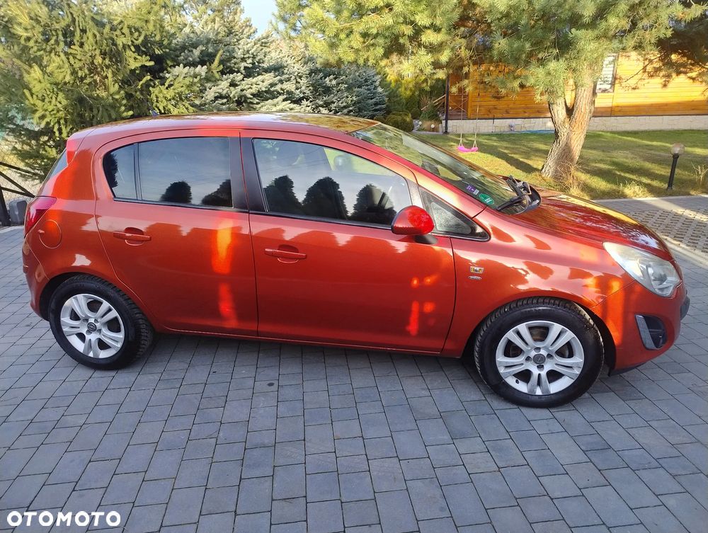 Opel Corsa 1.4 16V Color Elegance - 5