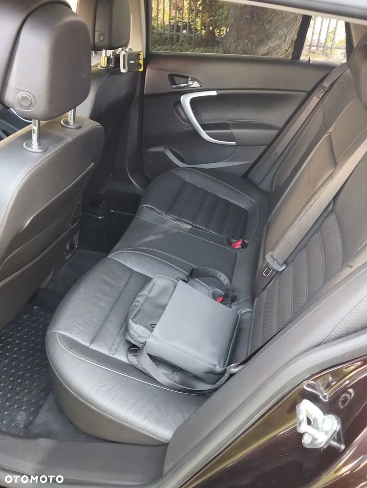 Opel Insignia 2.0 CDTI - 17