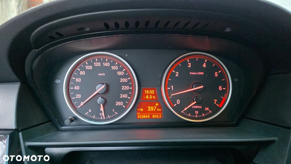 BMW Seria 5 523i Edition Lifestyle - 12