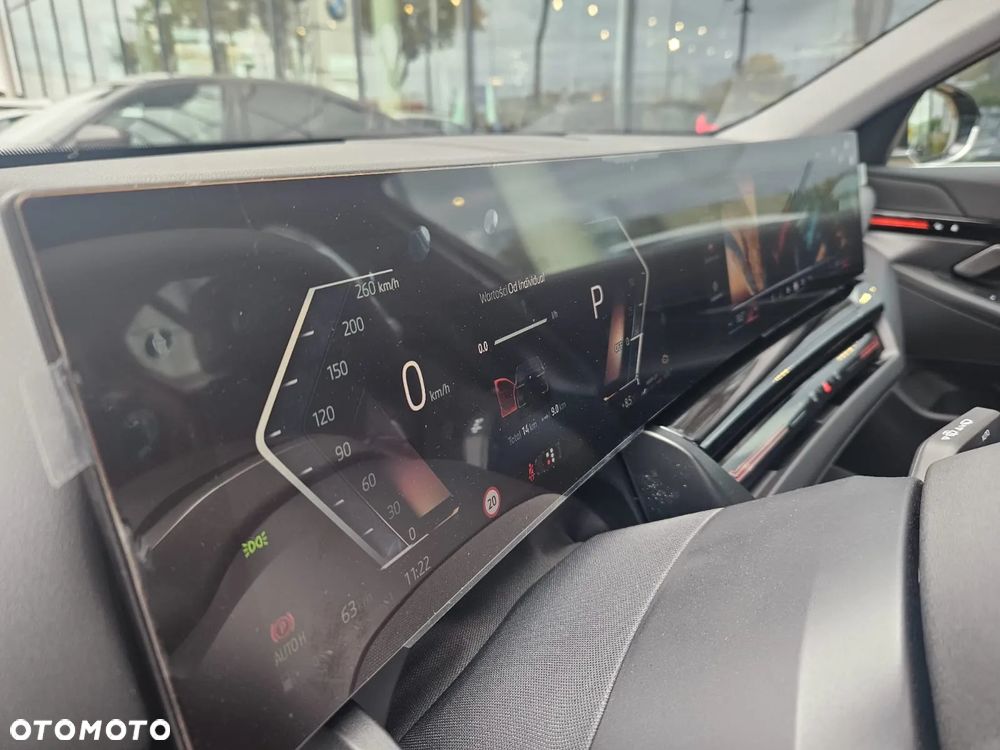 BMW Seria 5 520d xDrive - 14