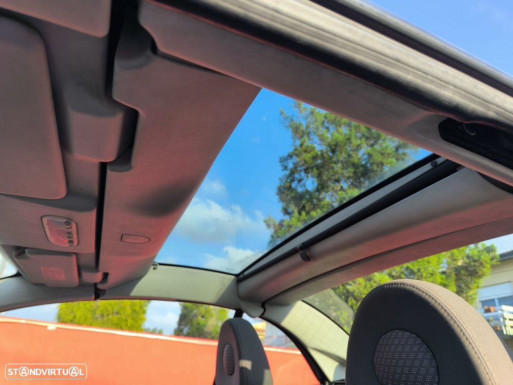 Nissan Micra CC 1.4 Tekna Pack+Premium - 11