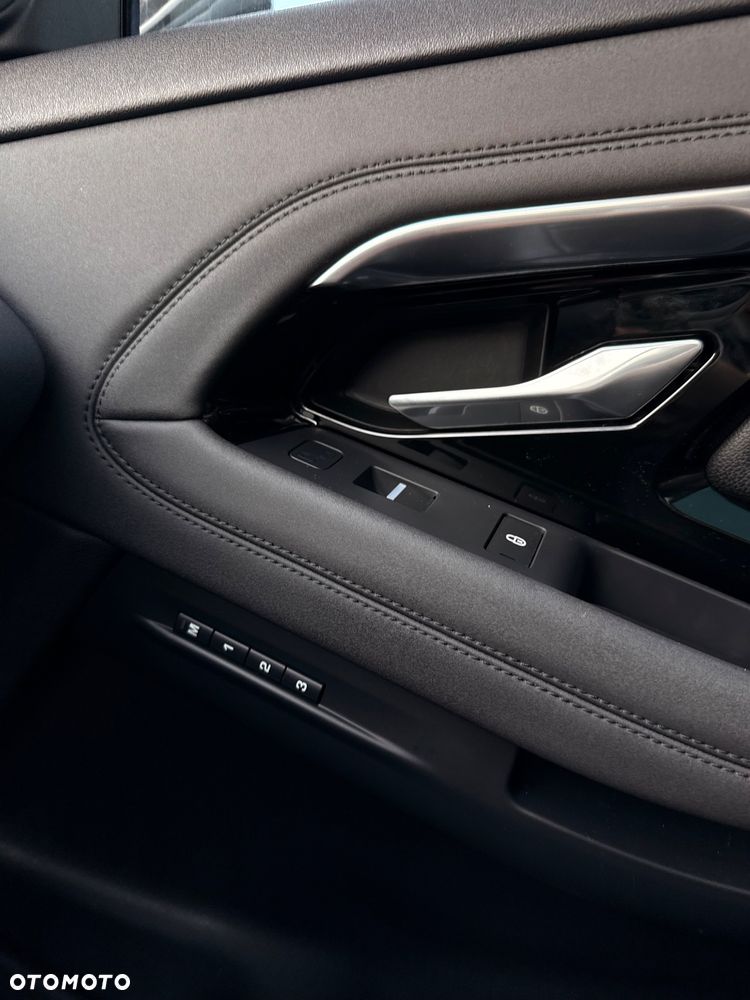 Land Rover Range Rover Evoque D180 R-Dynamic SE - 30