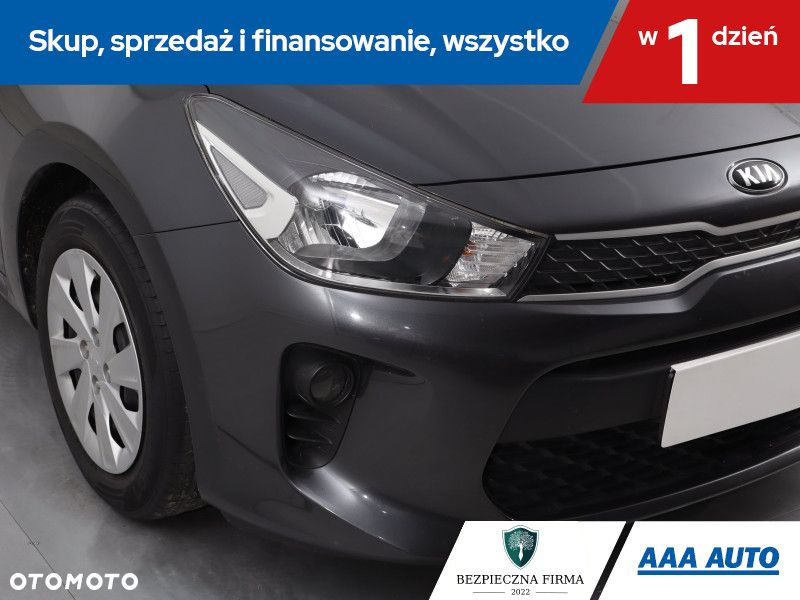 Kia Rio - 17