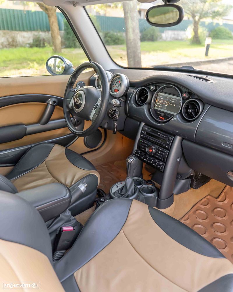 MINI 3 Portas Cooper Aut. - 17