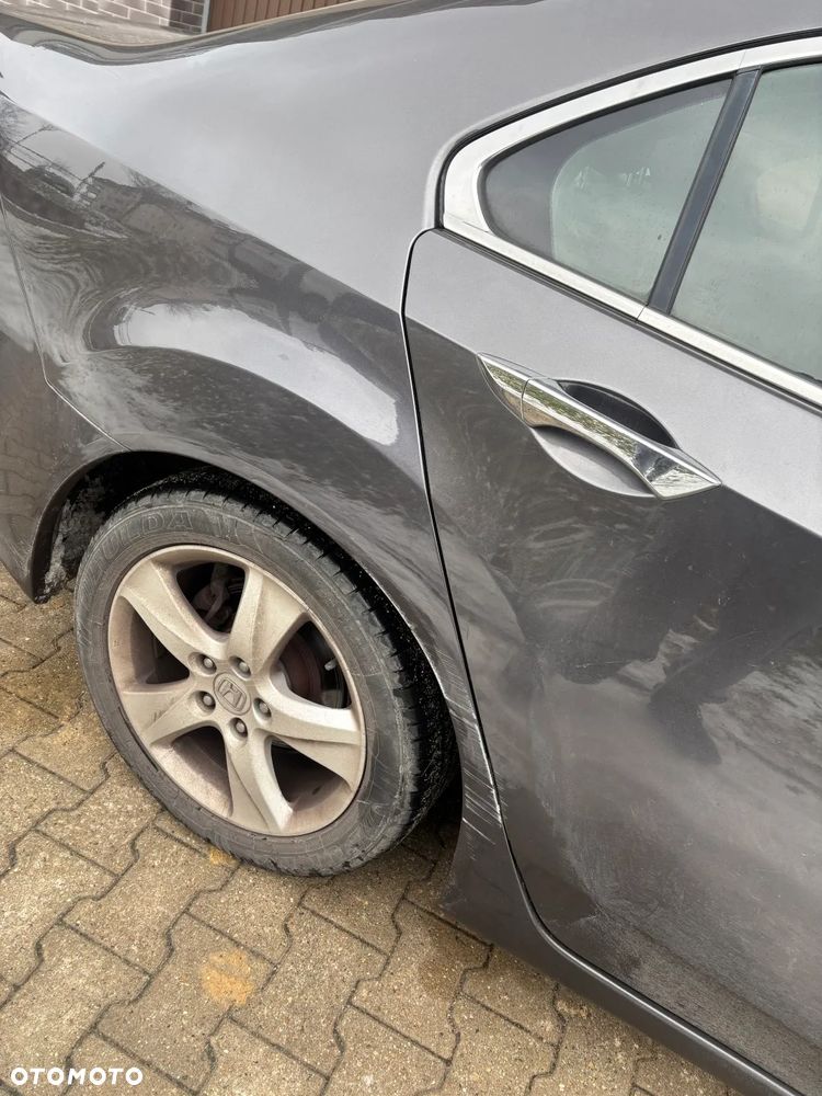 Honda Accord 2.0 Executive Nav - 6