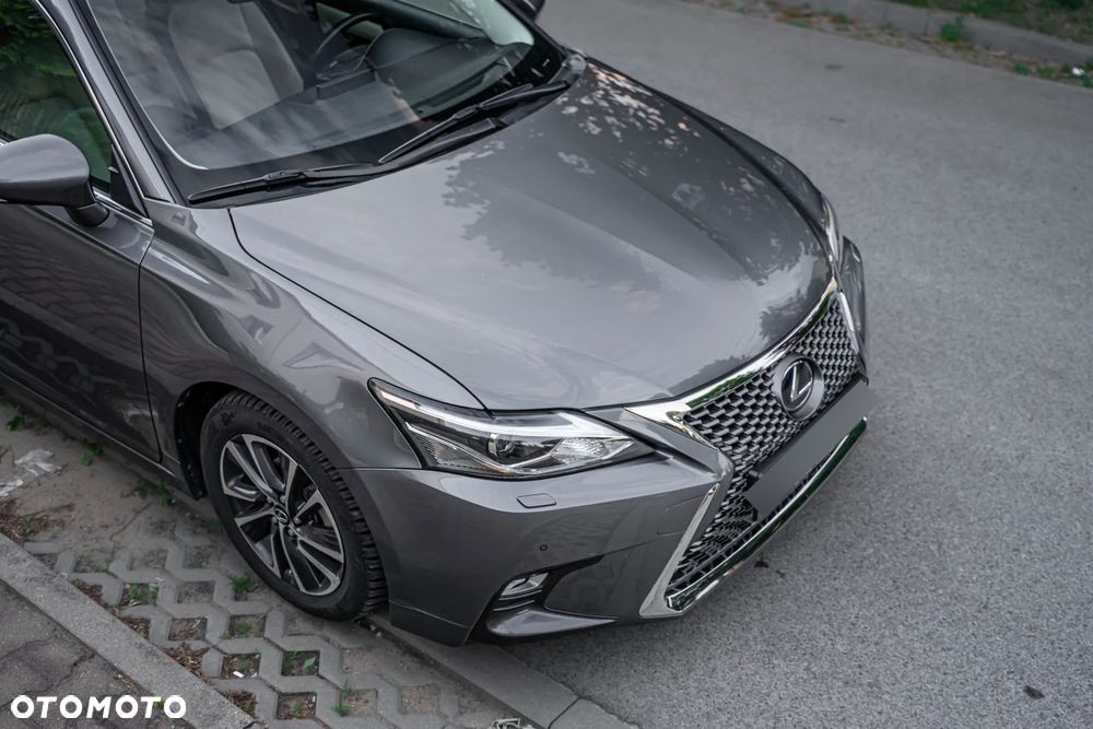 Lexus CT 200h Business Edition - 6