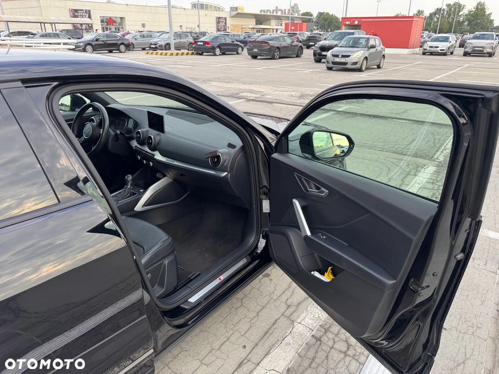 Audi Q2 35 TDI Quattro S tronic S line - 30