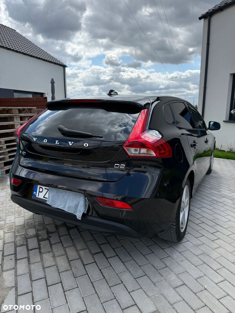 Volvo V40 D2 Kinetic - 9