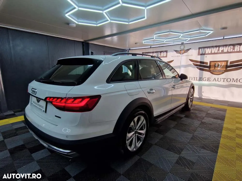 Audi A4 Allroad 2.0 40 TDI quattro S tronic MHEV - 4