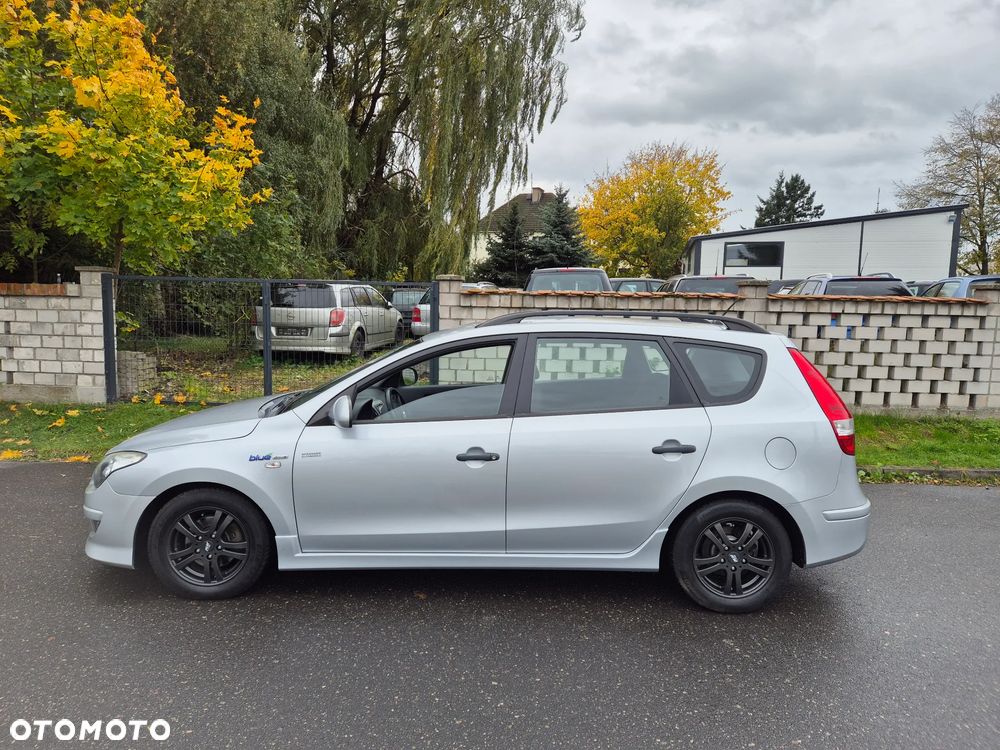 Hyundai i30 i30cw 1.4 blue Comfort - 9