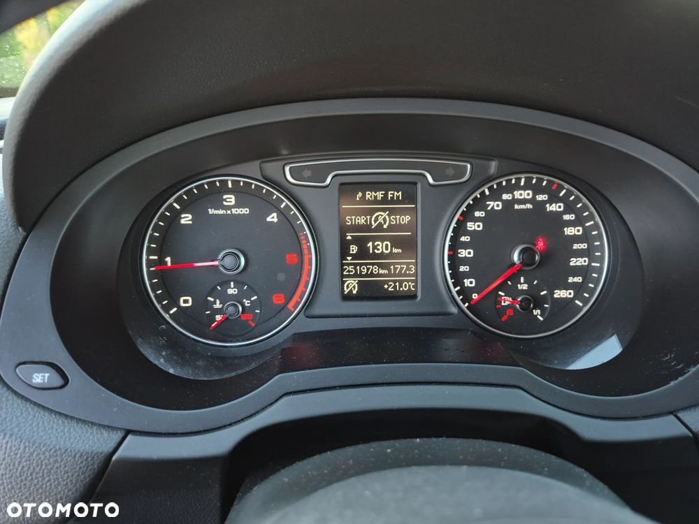 Audi Q3 2.0 TDI Quattro S tronic - 39