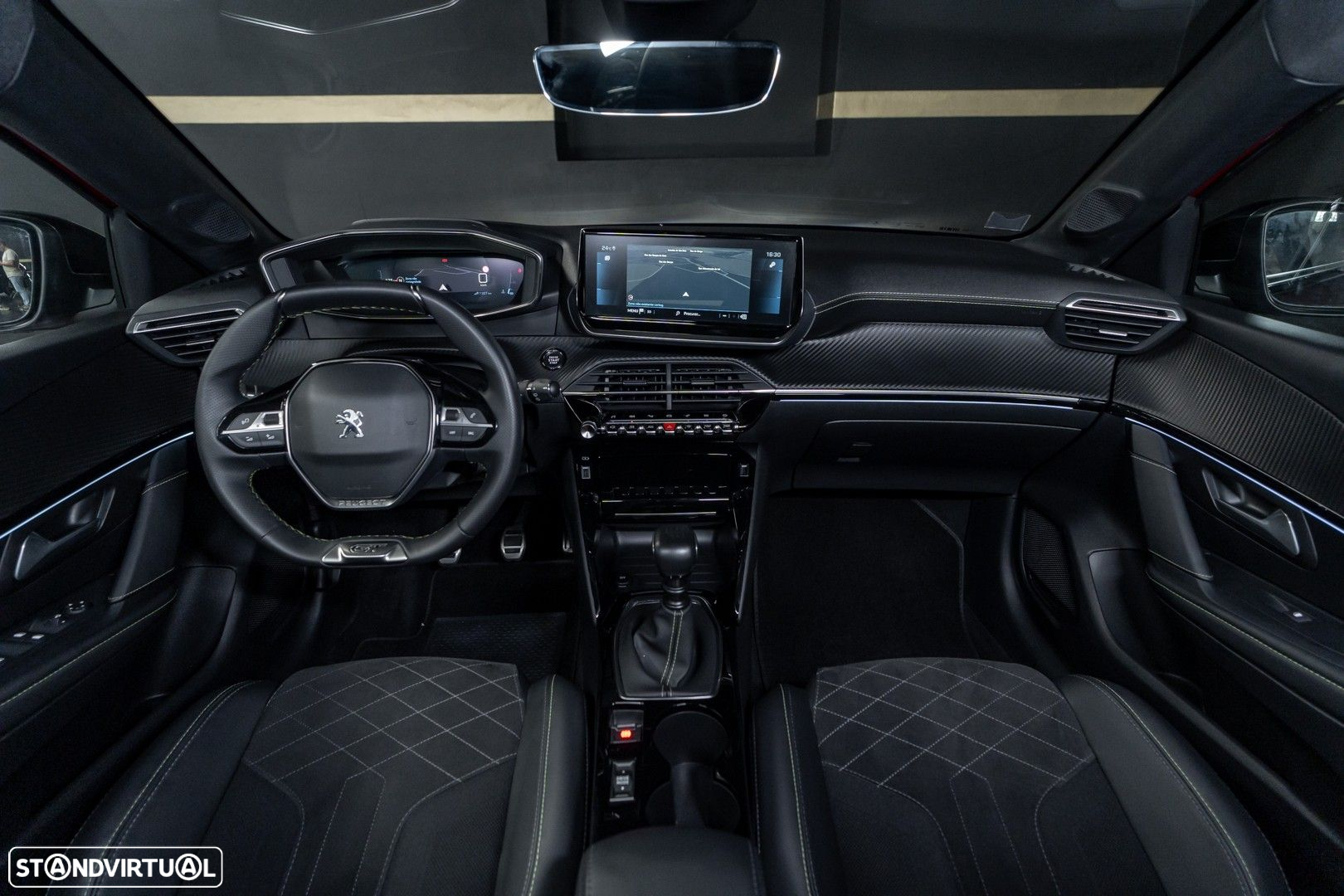 Peugeot 208 1.2 PureTech GT Line - 12