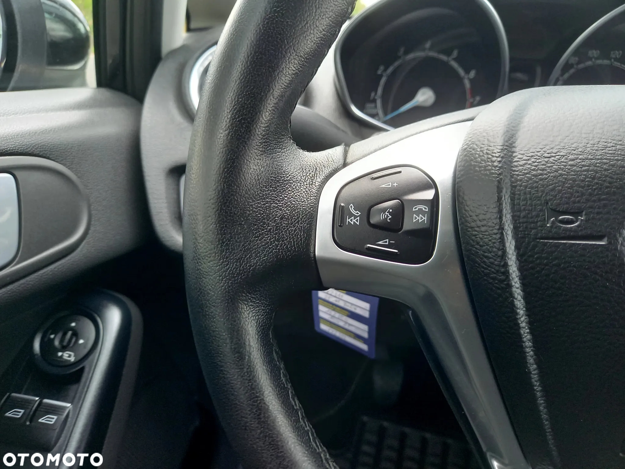 Ford Fiesta - 11