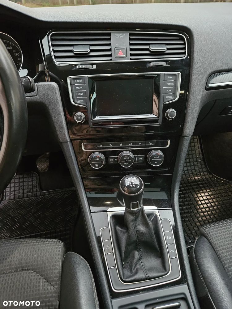 Volkswagen Golf 1.6 TDI BMT Highline - 2