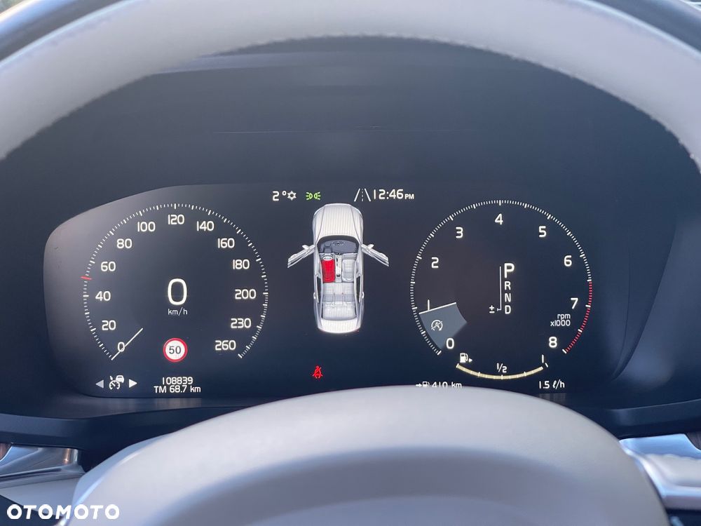 Volvo S60 T5 Momentum Pro - 8