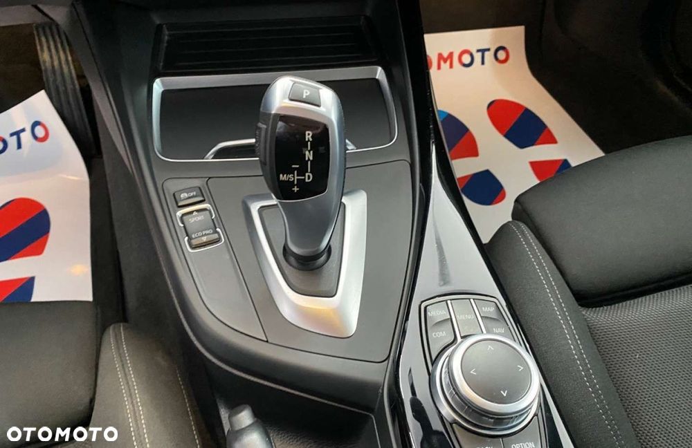 BMW Seria 1 - 12