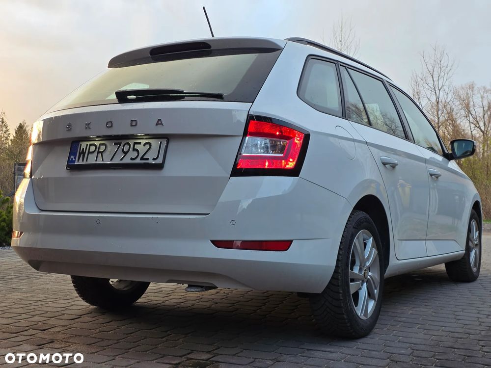 Skoda Fabia 1.0 TSI Ambition - 3