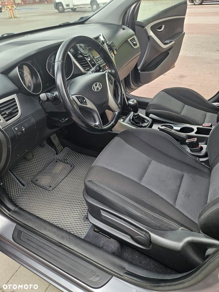 Hyundai i30 1.4 Base - 9