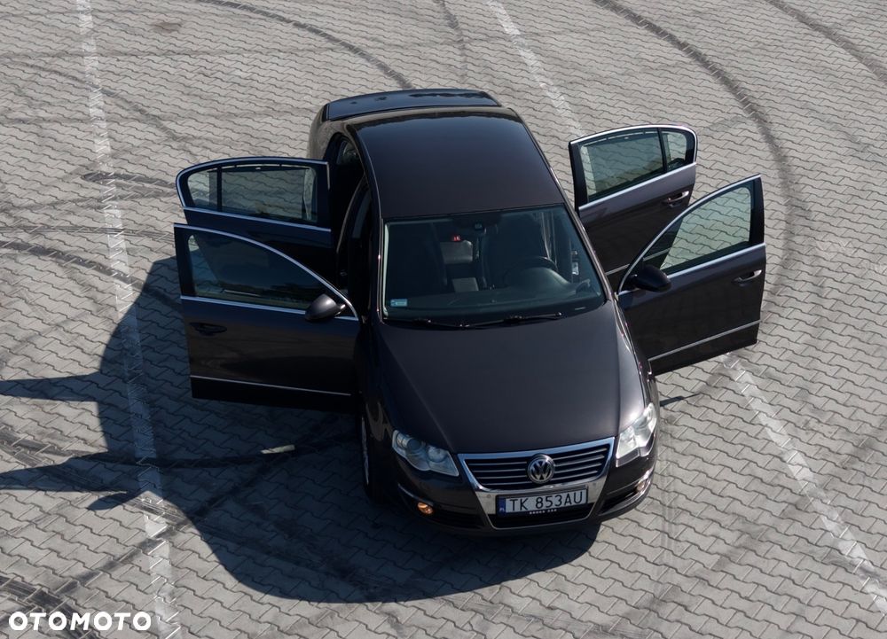 Volkswagen Passat 1.8 TSI Highline - 28
